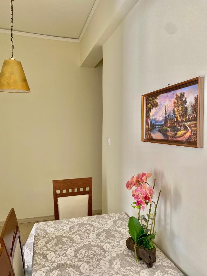 Quiet Near Subway And Acropolis 2 Bedrooms Apt Athena Bagian luar foto